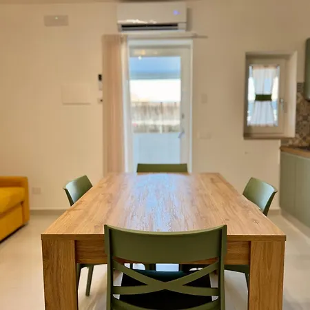 펜션 T House