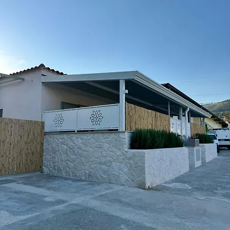 Ferienhaus T House Mattinata